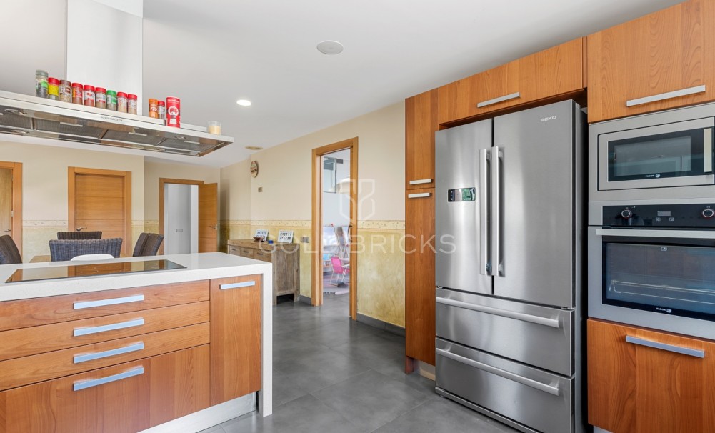 Återförsäljning · Villa · Elche/Elx