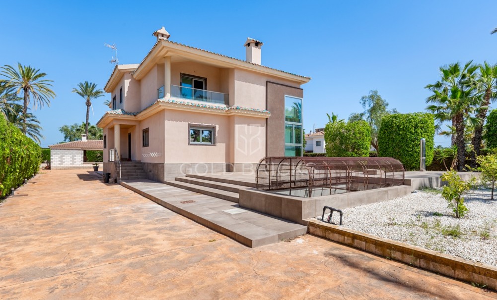 Återförsäljning · Villa · Elche/Elx