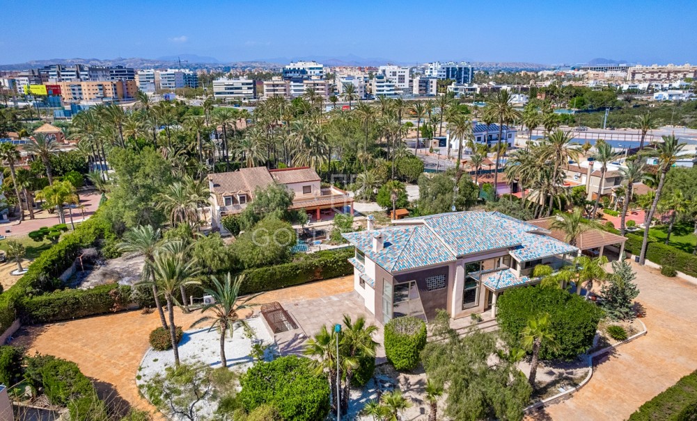 Återförsäljning · Villa · Elche/Elx