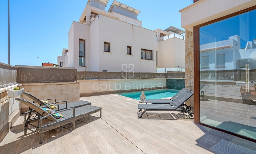 Sprzedaż · Villa · Ciudad Quesada - Rojales