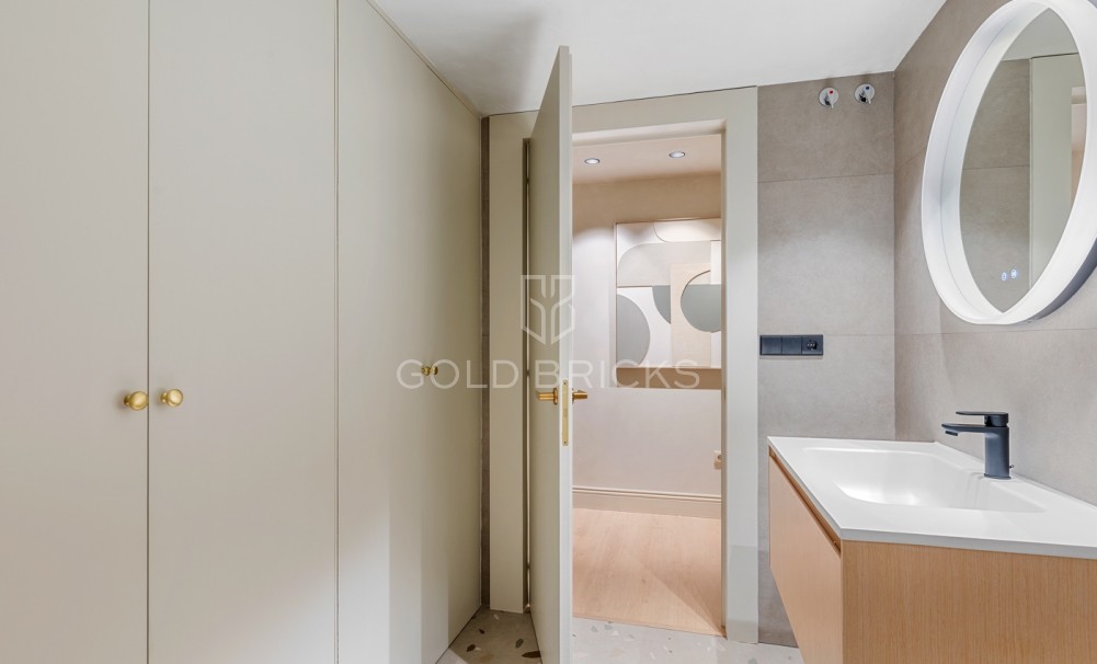 Sale · Apartment · Alicante