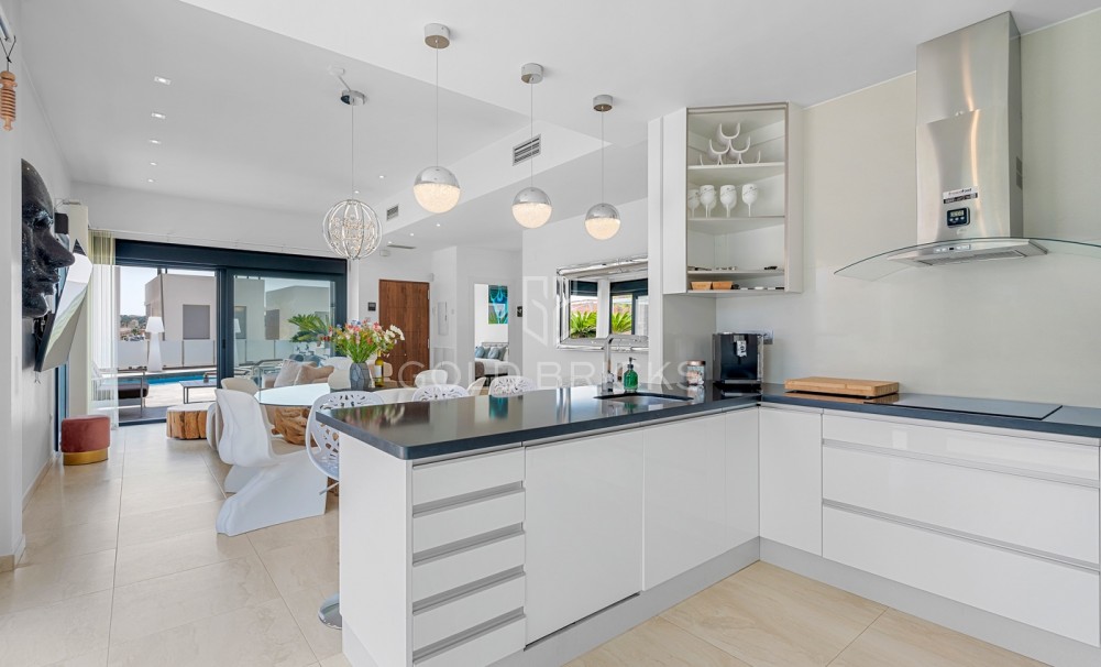 Sale · Villa · Orihuela Costa · Villamartín