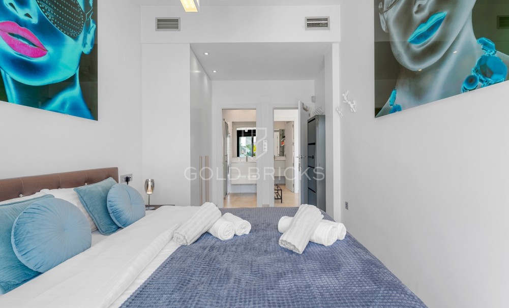 Sale · Villa · Orihuela Costa · Villamartín