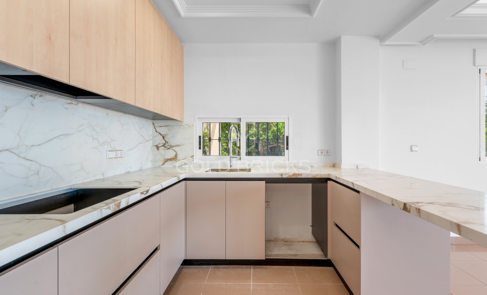 Återförsäljning · Villa · Torrevieja