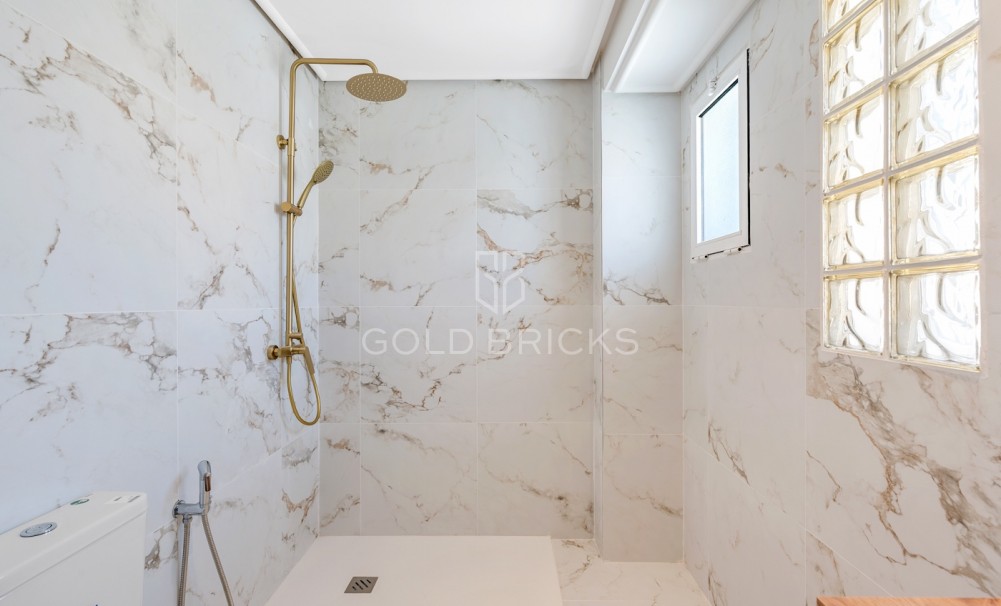 Återförsäljning · Villa · Torrevieja