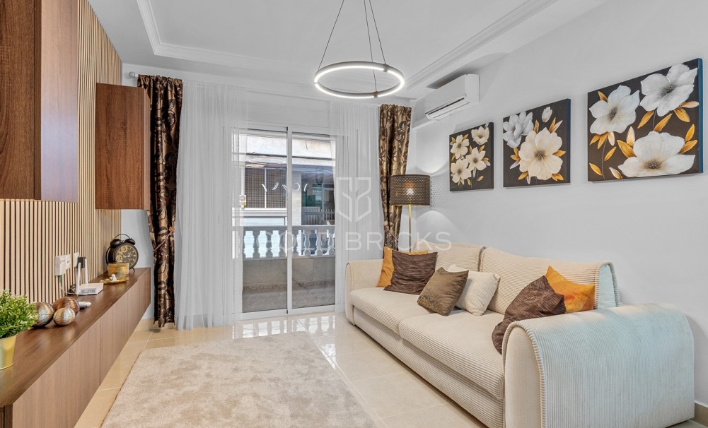 Resale · Apartment · Torrevieja · Playa del Cura