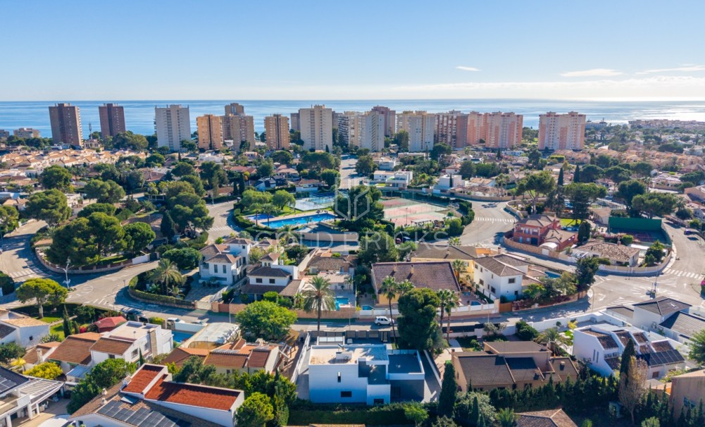 Återförsäljning · Villa · Campoamor