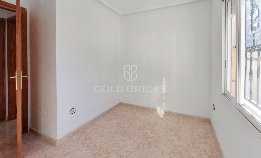 Återförsäljning · Bungalow · Orihuela Costa · Los Altos