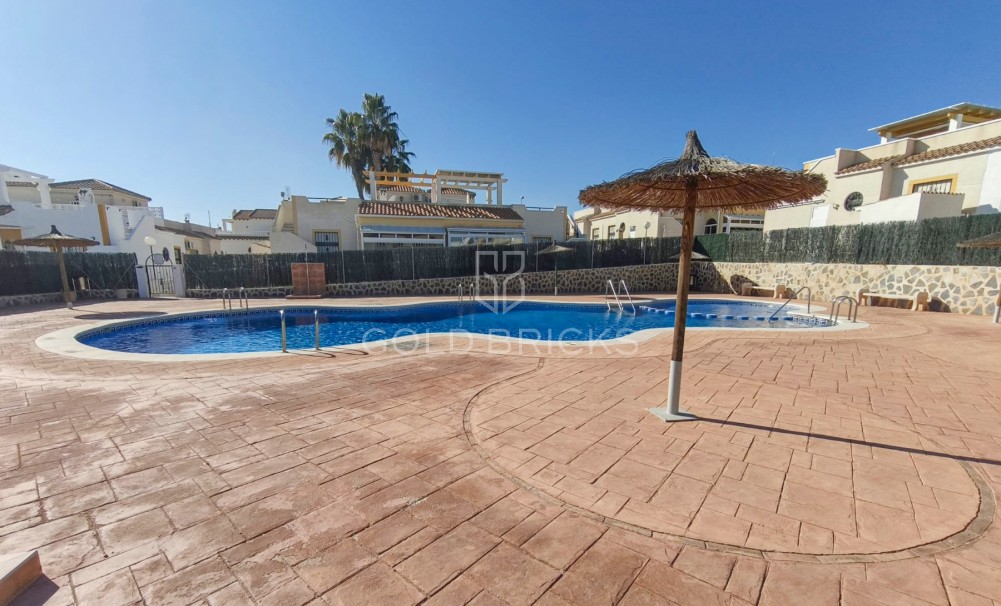 Återförsäljning · Bungalow · Orihuela Costa · Los Altos