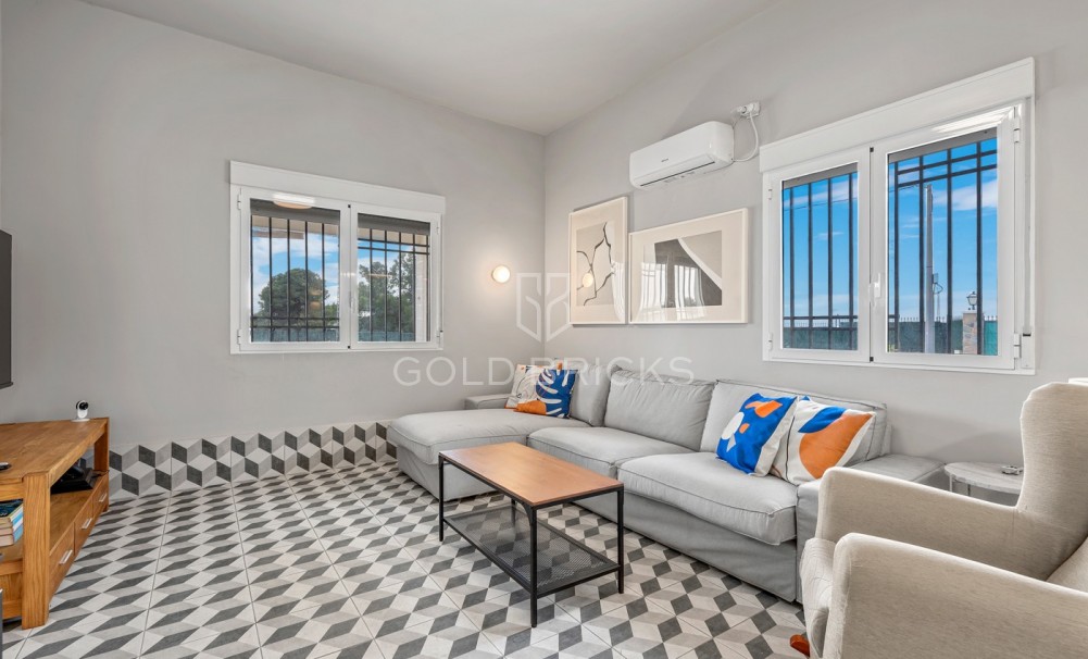 Återförsäljning · Chalet · Elche/Elx