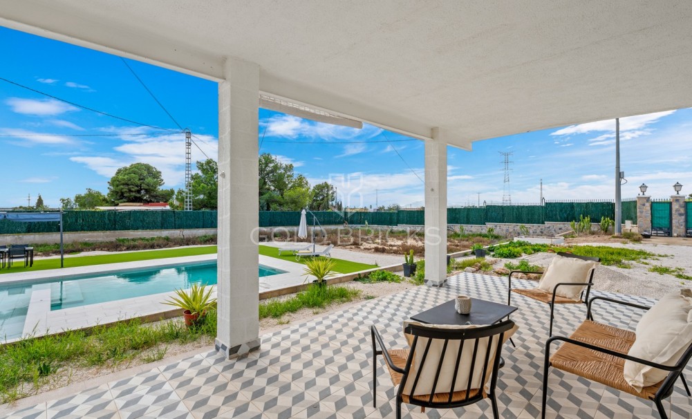 Återförsäljning · Chalet · Elche/Elx