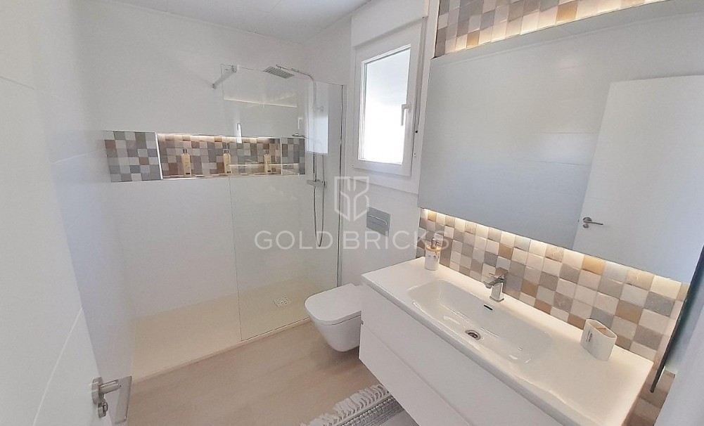 Nowa konstrukcja · Dom Miejski · Avileses