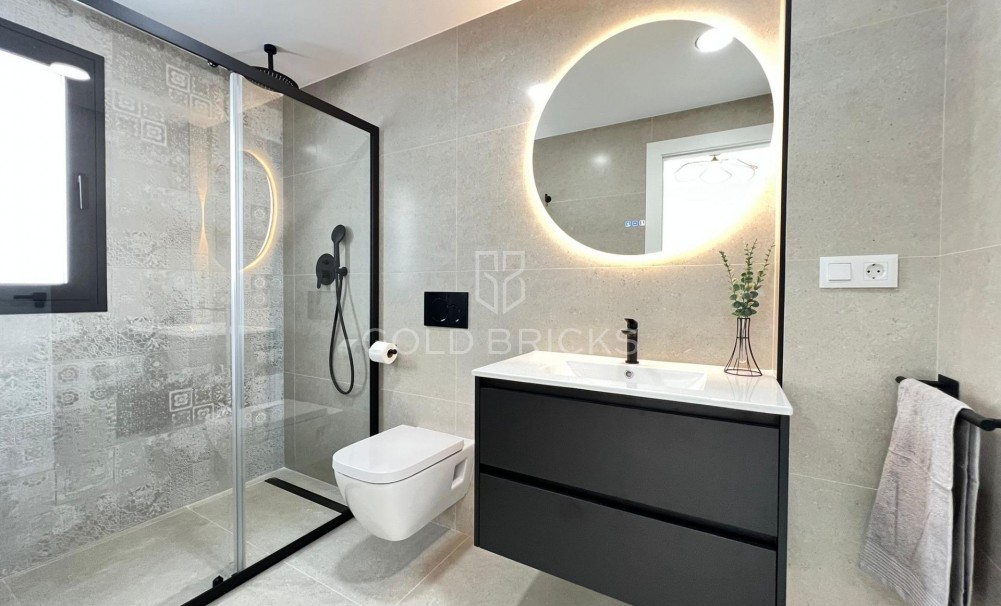 New Build · Villa · Benferri · Benfis Park