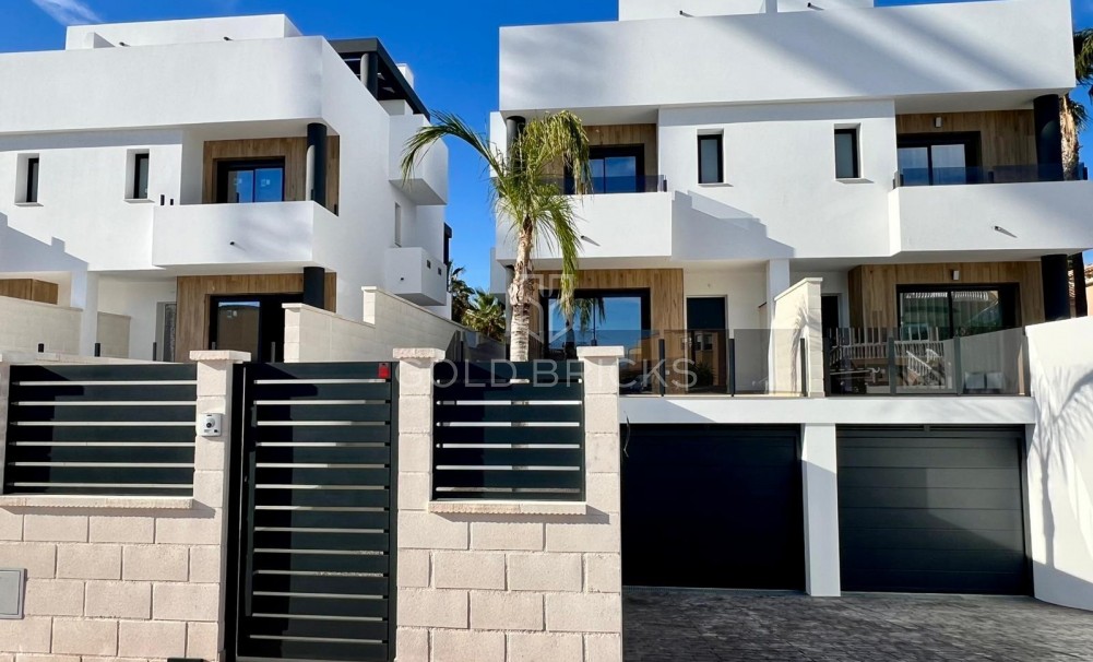 New Build · Villa · Benferri · Benfis Park