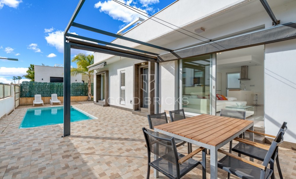 Återförsäljning · Villa · Ciudad Quesada - Rojales