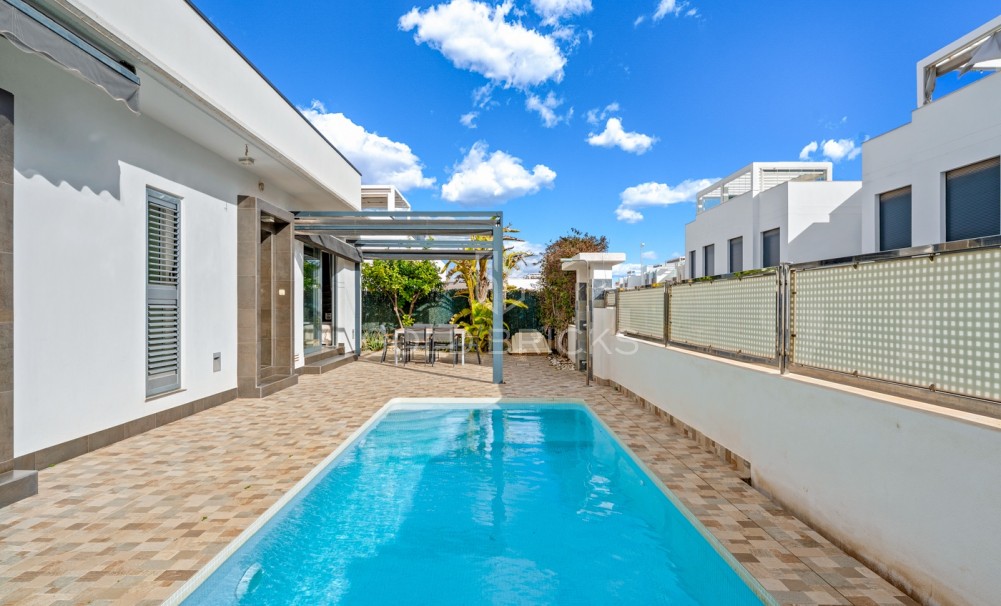 Återförsäljning · Villa · Ciudad Quesada - Rojales