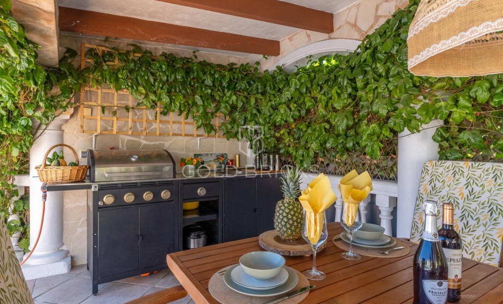 Återförsäljning · VILLOR · Moraira · Benimeit