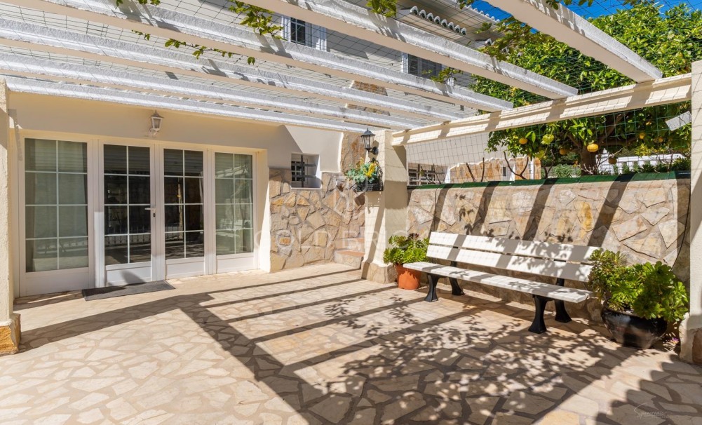 Återförsäljning · VILLOR · Moraira · Benimeit