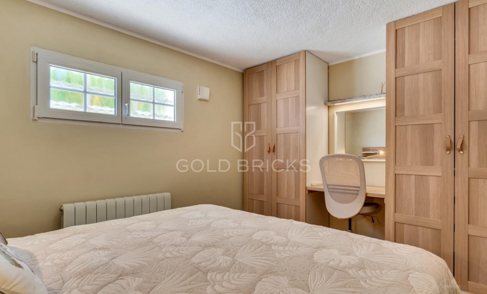 Återförsäljning · VILLOR · Moraira · Benimeit