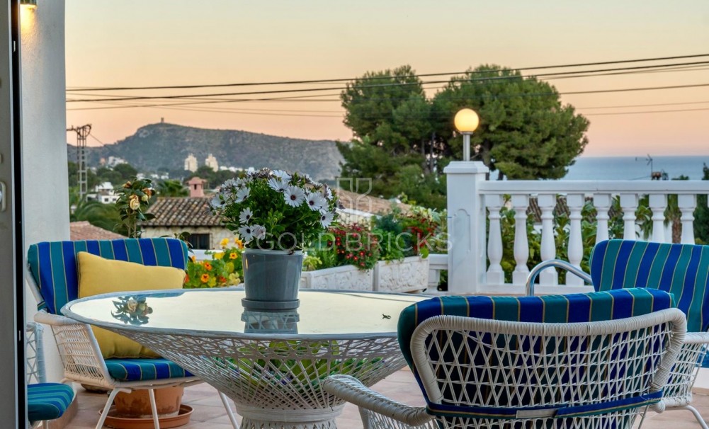 Återförsäljning · VILLOR · Moraira · Benimeit