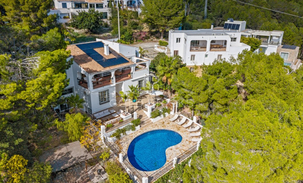 Sale · Luxury Villa · Altea