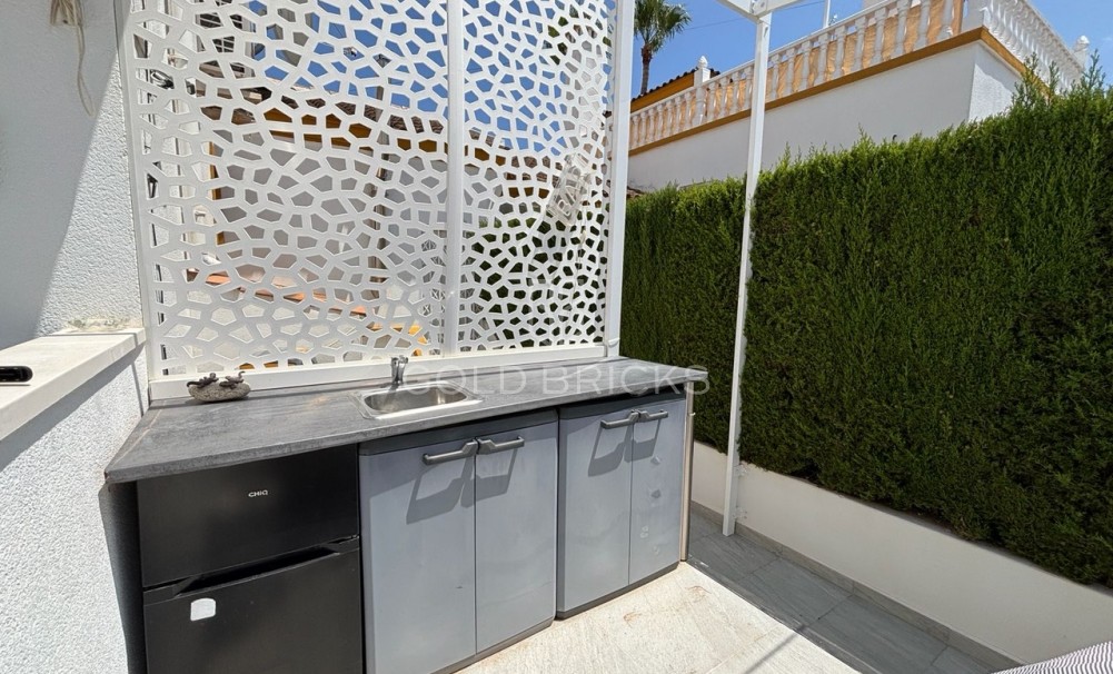 Återförsäljning · Villa · Villamartin, Orihuela Costa