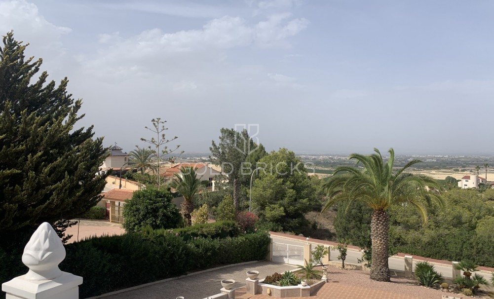 Återförsäljning · Villa · Algorfa (montemar)