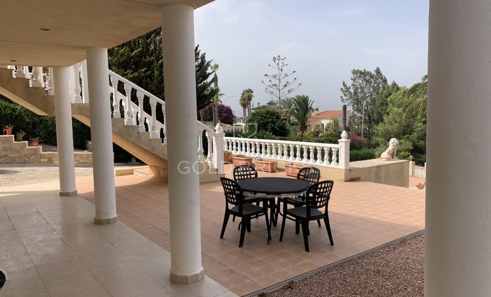 Återförsäljning · Villa · Algorfa (montemar)