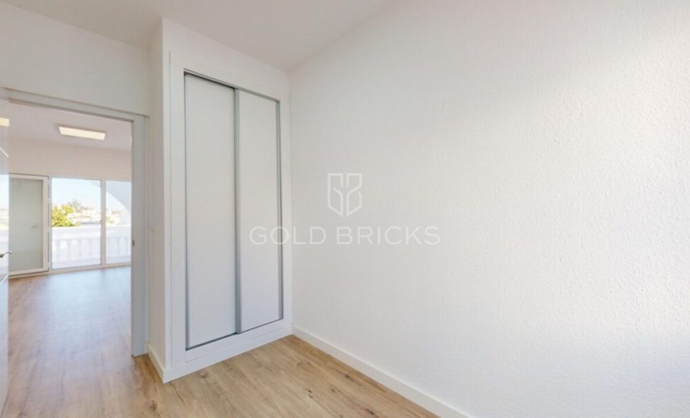 Sale · Bungalow · Blue Lagoon