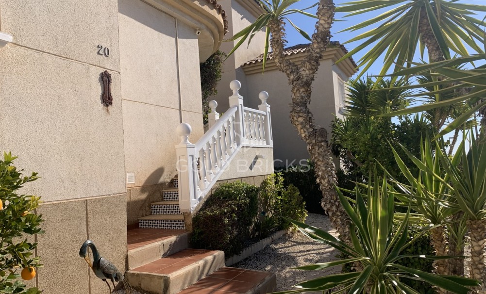 Sprzedaż · Villa · Villamartin, Orihuela Costa
