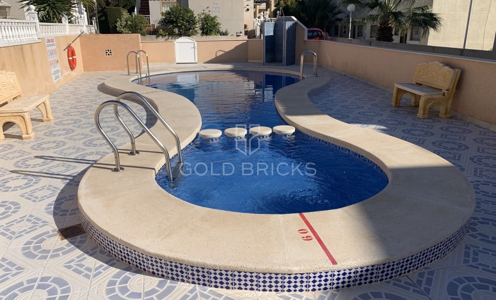 Sprzedaż · Villa · Villamartin, Orihuela Costa