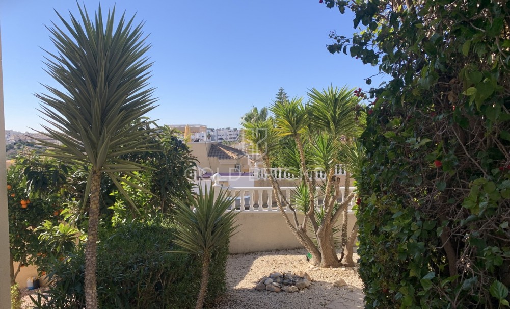 Sprzedaż · Villa · Villamartin, Orihuela Costa