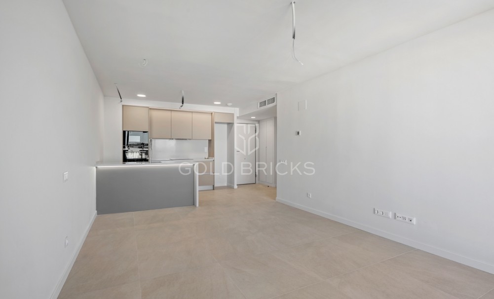 Revente · Attique · Denia · Puerto