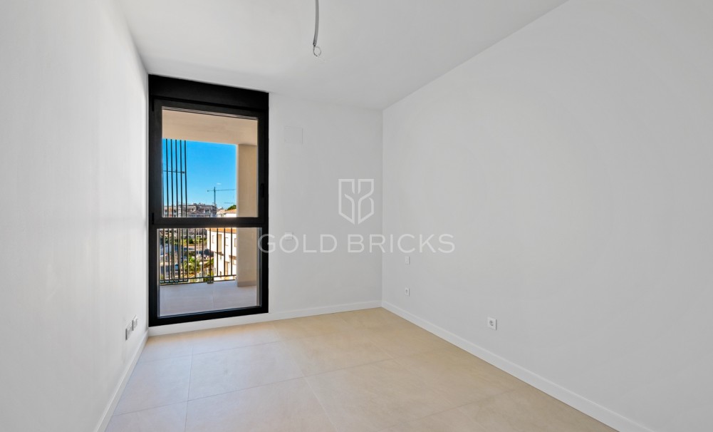 Revente · Attique · Denia · Puerto