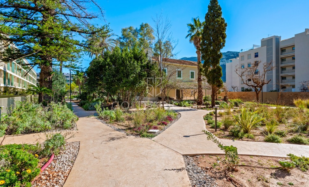 Revente · Attique · Denia · Puerto