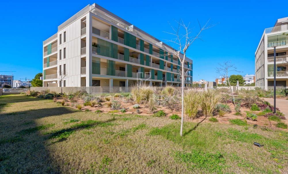 Revente · Attique · Denia · Puerto