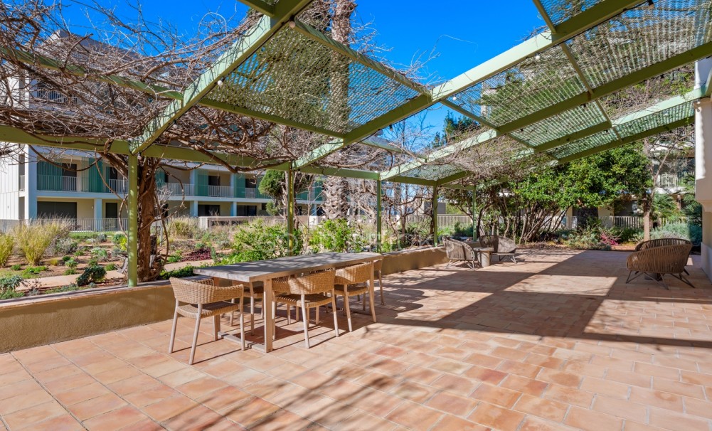 Revente · Attique · Denia · Puerto