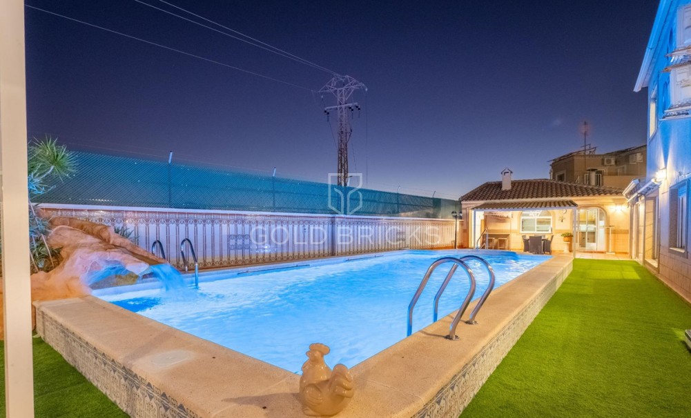 Sale · House - Detached Villa · Torrevieja · El chaparral