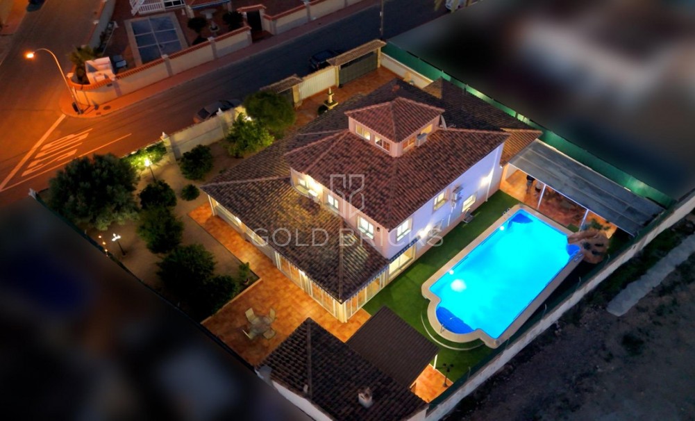 Sale · House - Detached Villa · Torrevieja · El chaparral
