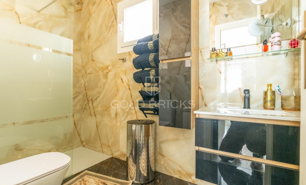 Sale · House - Detached Villa · Torrevieja · Torrevieja Centro