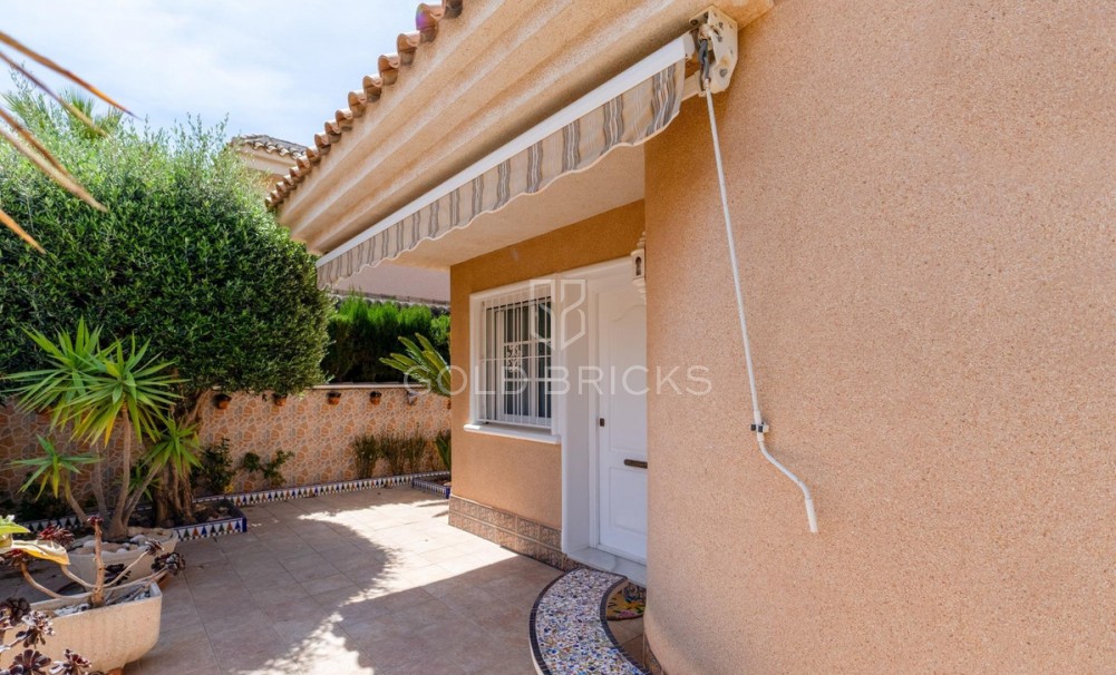 Sale · House - Detached Villa · Torrevieja · Torrevieja Centro