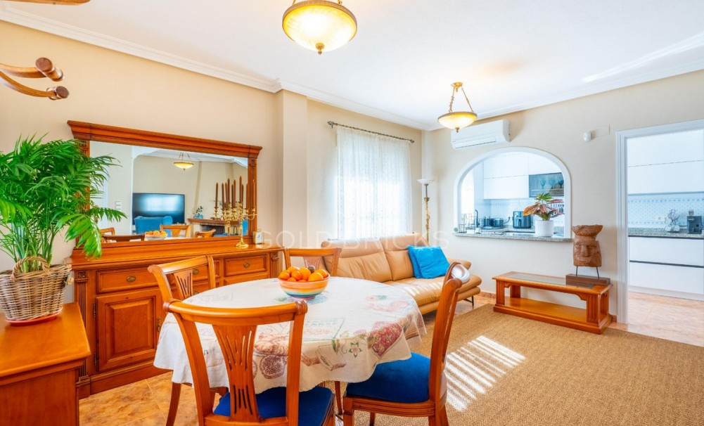 Revente ·  · Orihuela · La Regia