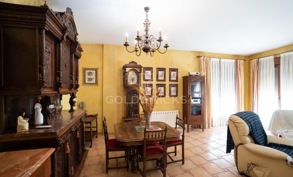 Återförsäljning ·  · San Miguel de Salinas · San Miguel de Salinas Centro