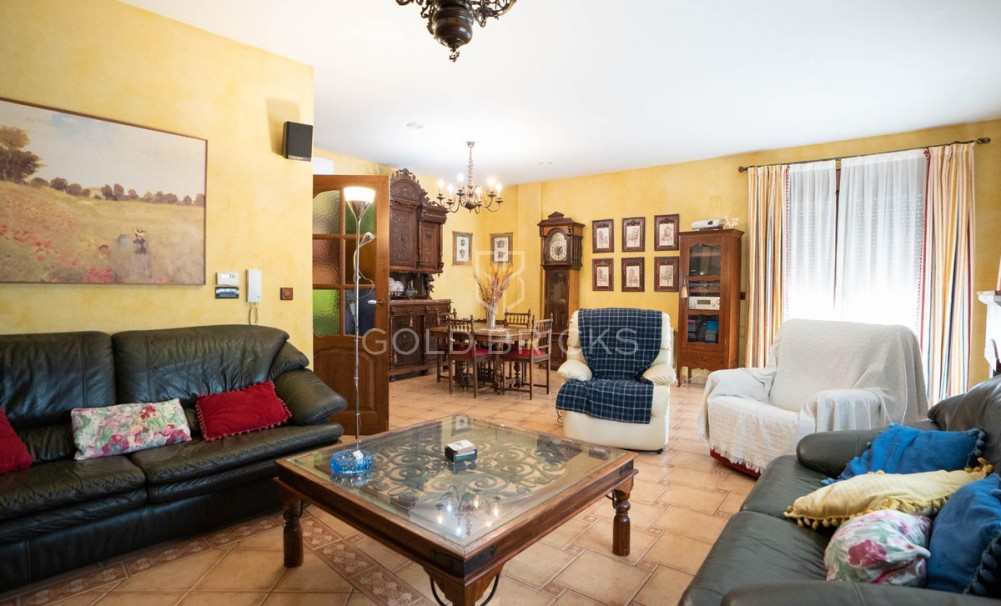 Återförsäljning ·  · San Miguel de Salinas · San Miguel de Salinas Centro