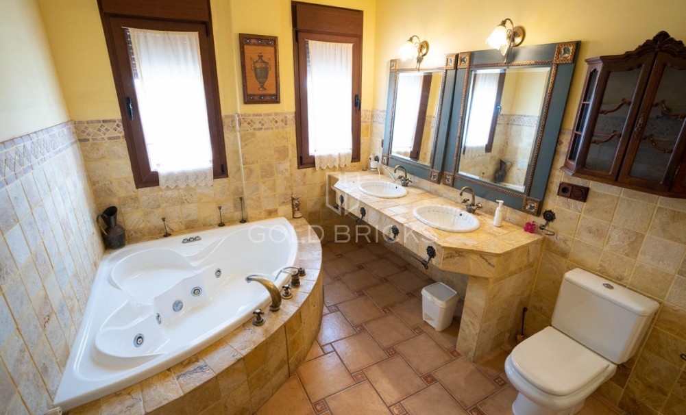 Återförsäljning ·  · San Miguel de Salinas · San Miguel de Salinas Centro