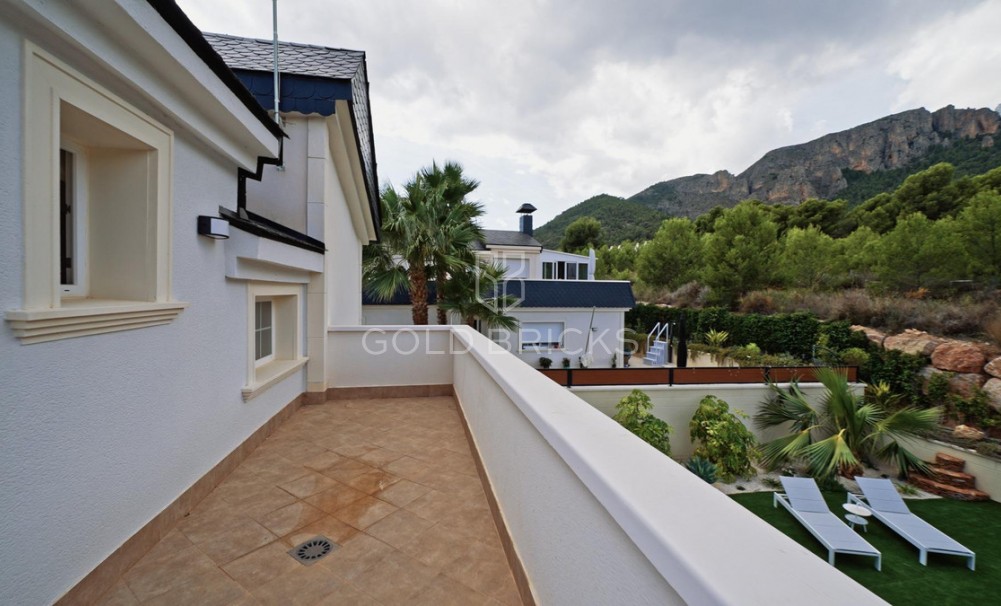 Sale · House - Bungalow · Polop · Polop Centro