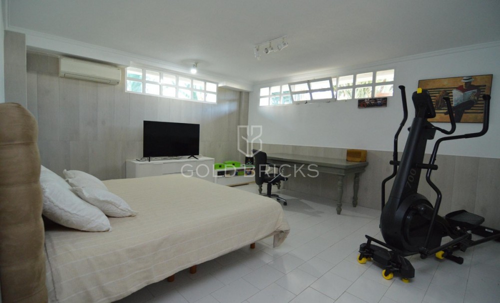 Sale · House - Bungalow · Torrevieja · Torrevieja Centro