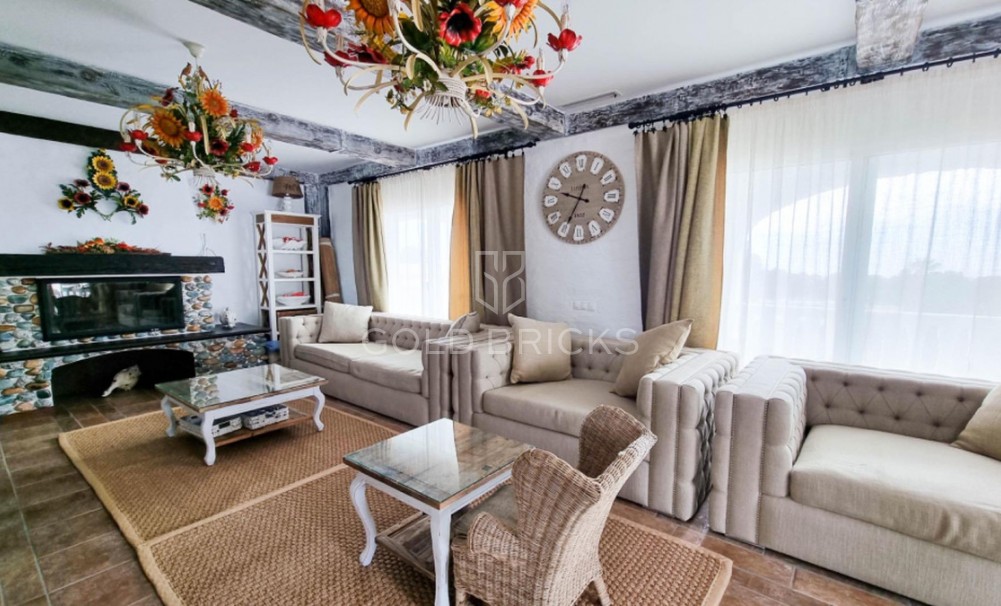 Sale · House - Bungalow · Teulada · Moraira