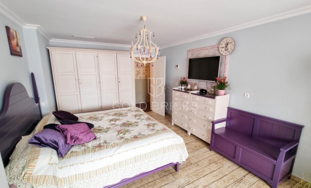 Sale · House - Bungalow · Teulada · Moraira