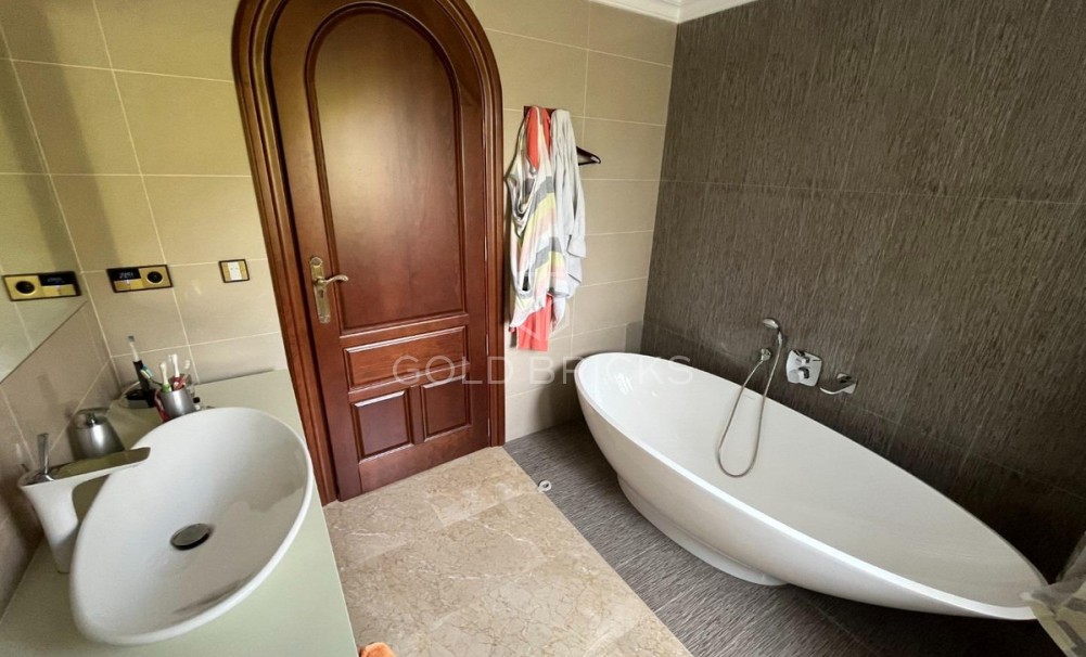 Revente ·  · Altea · Altea Centro